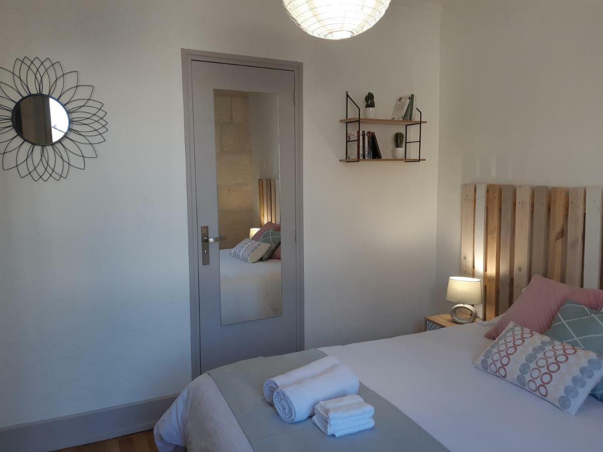 בורז'ה Le Vaillant, Appartement T2, Proche Gare, Hyper-Centre Et Marais, 1 A 2 Personnes, Wifi מראה חיצוני תמונה